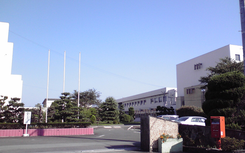 三重短期大学