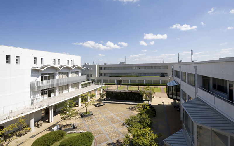帝塚山大学の写真