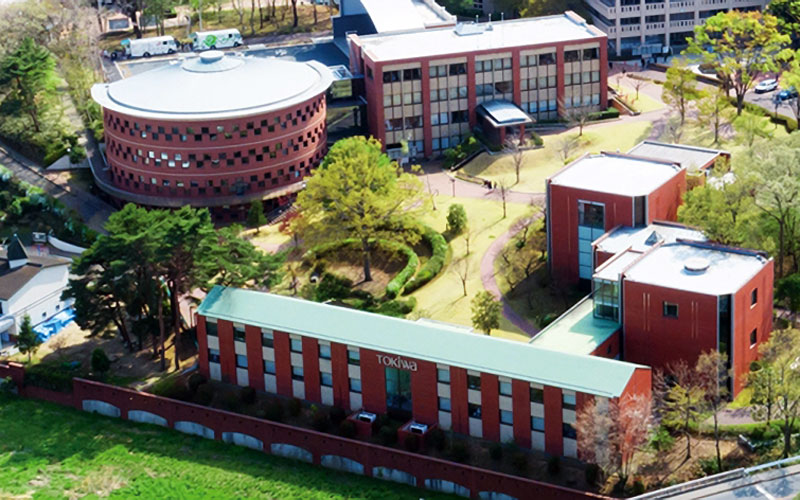 常磐大学