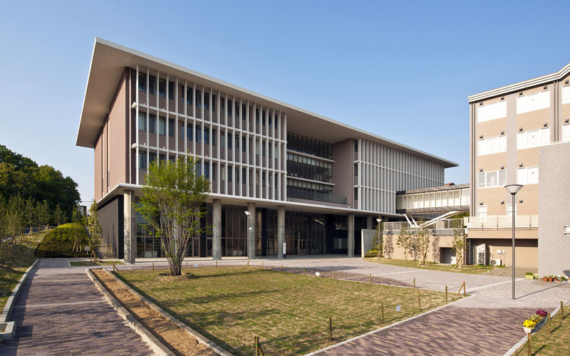 奈良学園大学