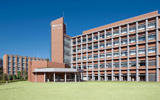 麗澤大学